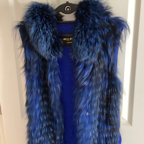 Gorgeous Real Silver Fox Fur Dyed Royal Blue Long Vest with Hood and Belt NWT - Picture 8 of 15